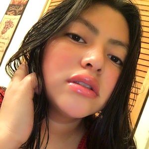 Meet your Posher, Andrea vicente